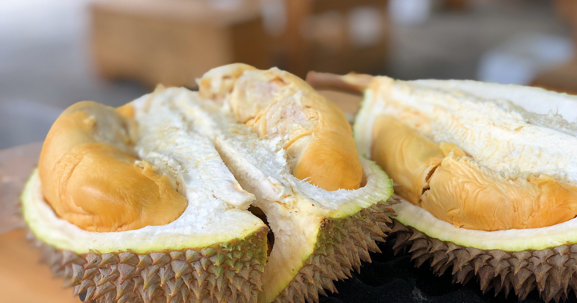 tips memilih buah durian yang matang